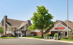 Гостиница Hawthorn Suites by Wyndham Tinton Falls