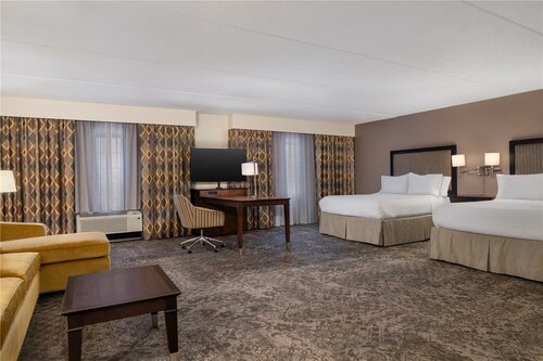 Гостиница Hampton Inn & Suites Rockville Centre в Болдуине