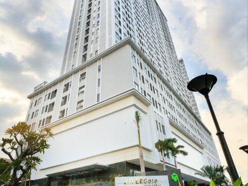 River Gate Deluxe Apartment