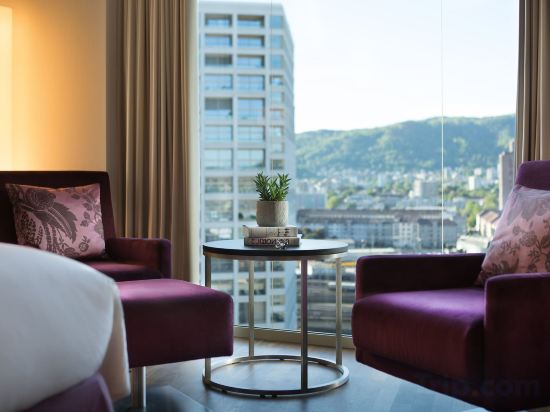 Фото Renaissance Zurich Tower Hotel