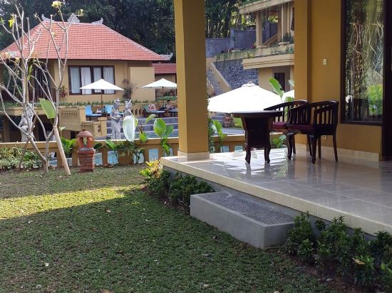 Фото Sri Aksata Ubud Resort