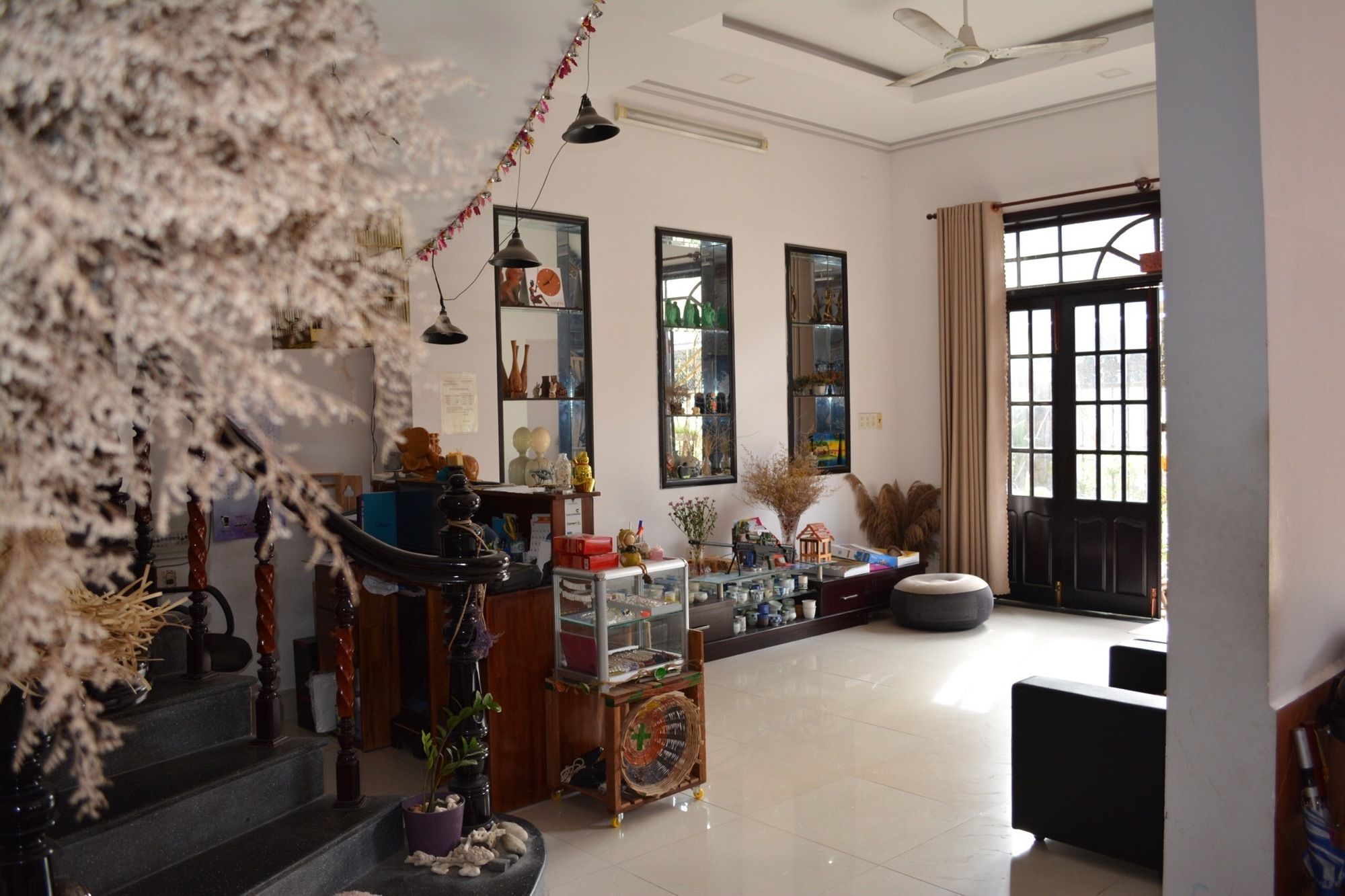 Фото Little Home Hostel