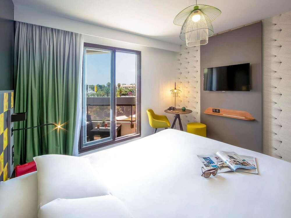 Фото Отель Mercure Hyeres Centre