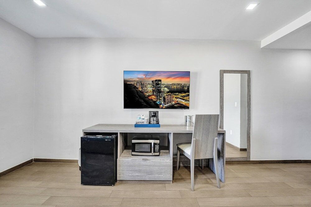 Фото Sheldon Hotel