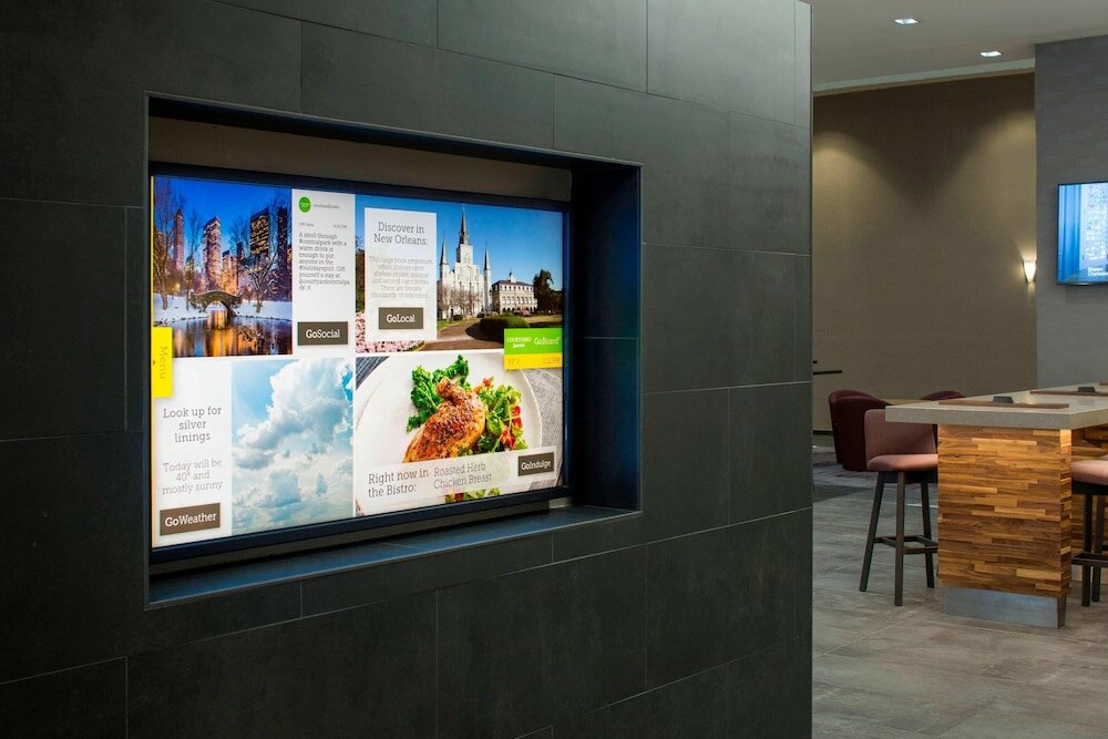 Фото Courtyard by Marriott New Orleans Near the French Quarter