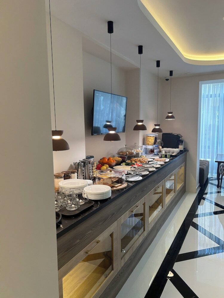 Фото Karim Parkside Hotel