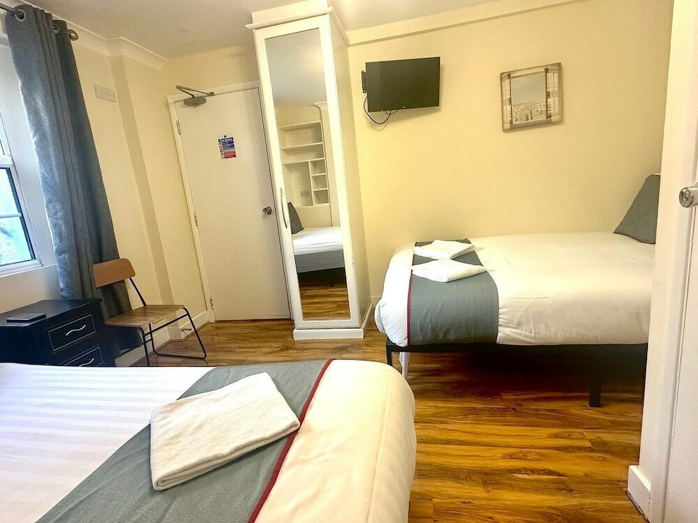 Фото King's Cross Hotel