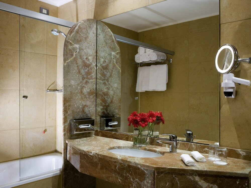 Фото Mercure Roma West