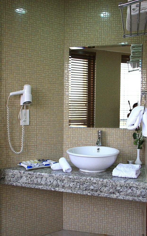 Фото Captain's Hotel