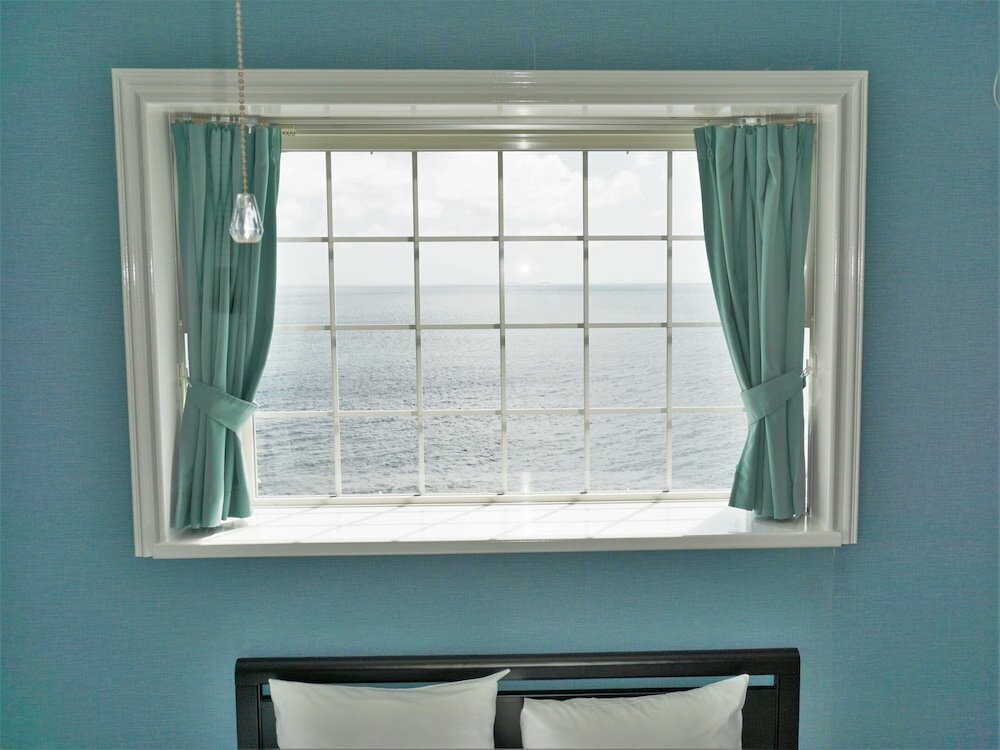 Фото Okinawa Ocean Front Hotel