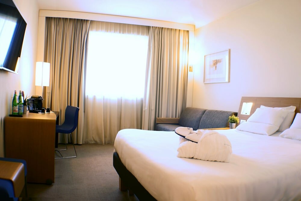 Фото Novotel Roma Est