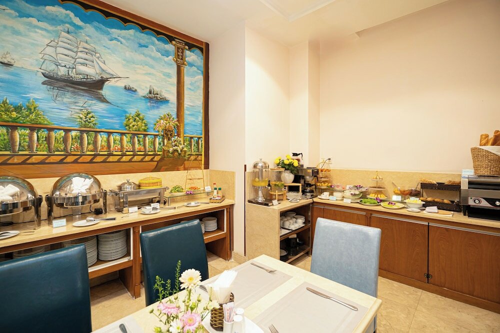 Фото Cap Town Hotel