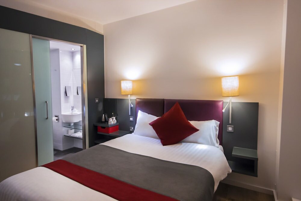 Фото Sleeperz Hotel Newcastle