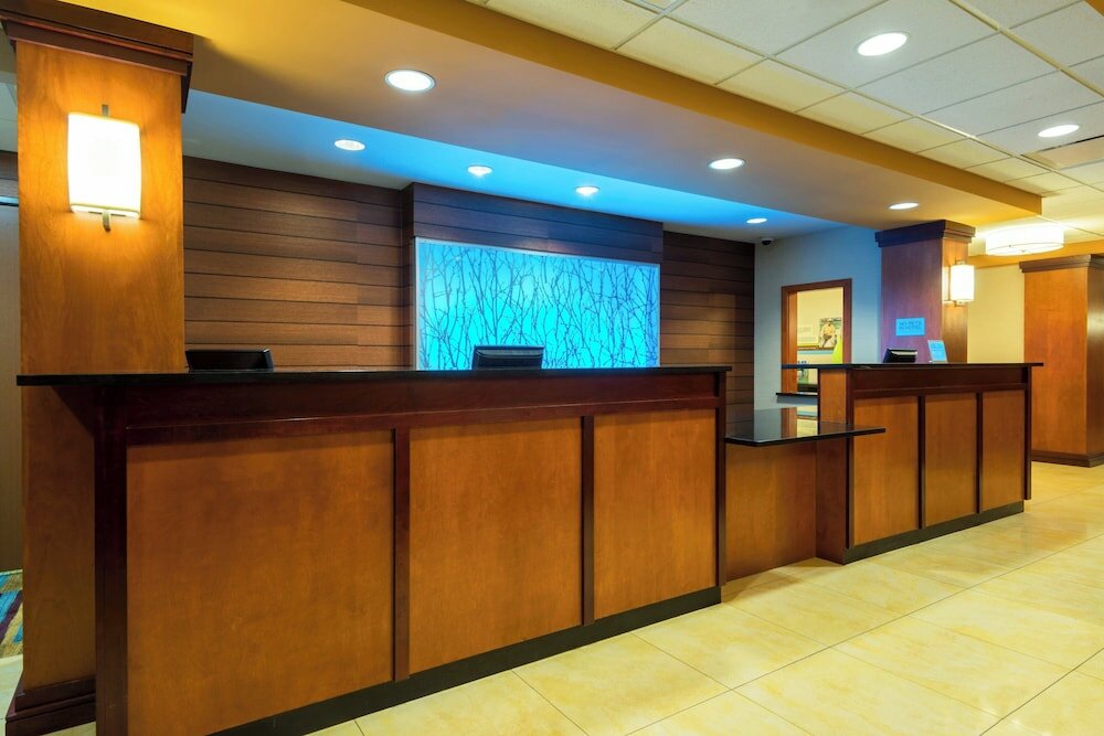 Фото Fairfield Inn & Suites by Marriott Louisville Downtown