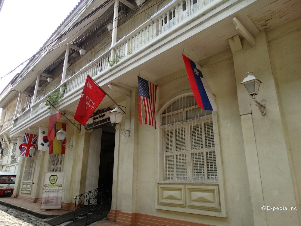 Фото White Knight Hotel Intramuros