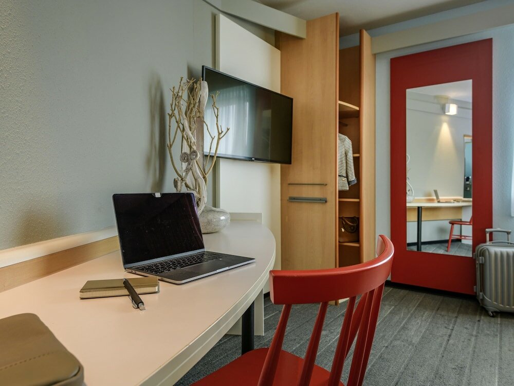 Фото ibis Hamburg Alsterring Hotel