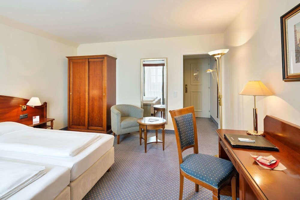 Фото Austria Trend Hotel Schloss Wilhelminenberg