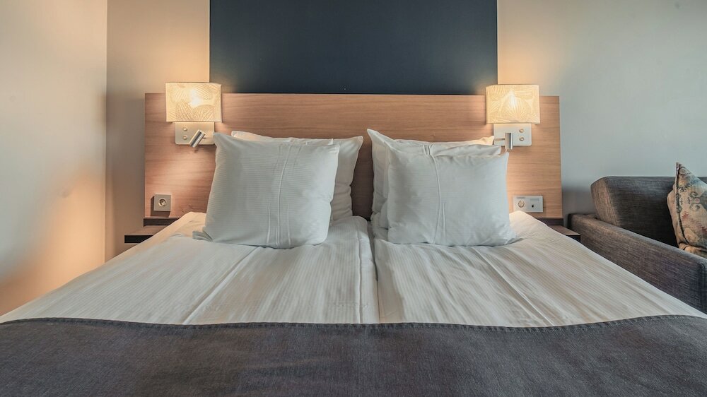 Фото 91792341923