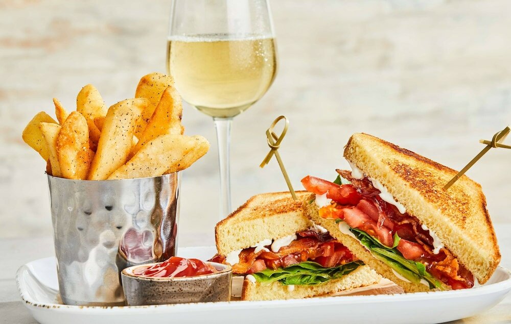 Фото Courtyard by Marriott Miami Aventura Mall