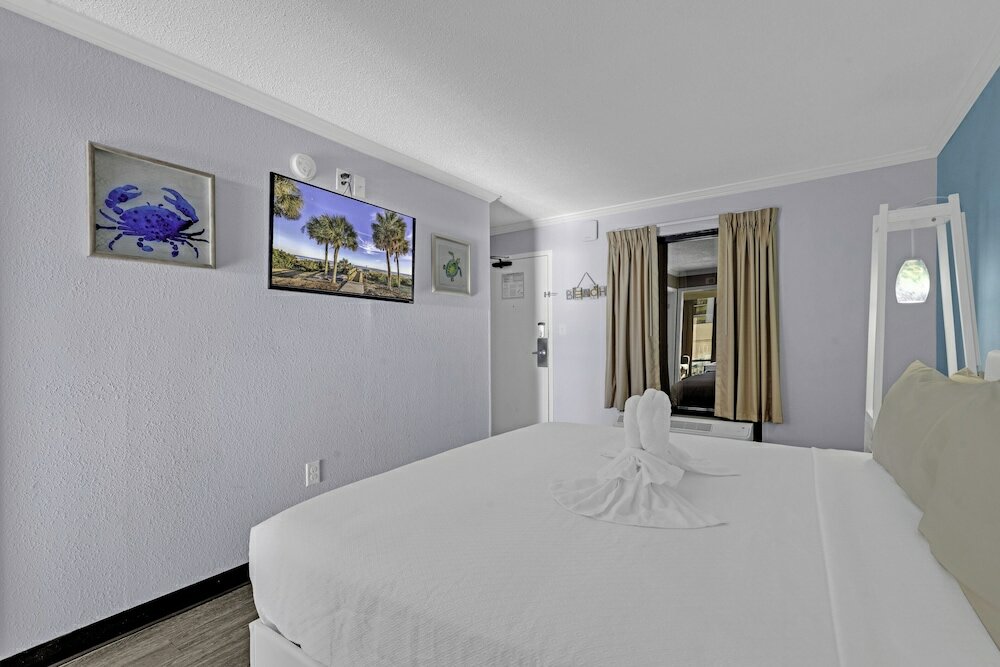 Фото The Caravelle Resort