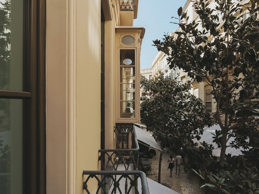 Фото Hotel Molina Lario