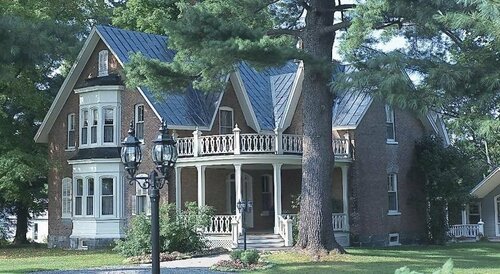 Гостиница Manoir Sweetsburg в Провинции Квебек