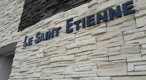 Хостел Le Saint-Etienne Hotel в Трухильо