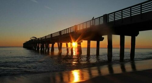 Гостиница Lago Mar Motel and Apartments в Лейк Уорте