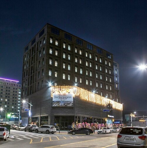 Гостиница Geosung Hotel в Чхунчхон-Пукто