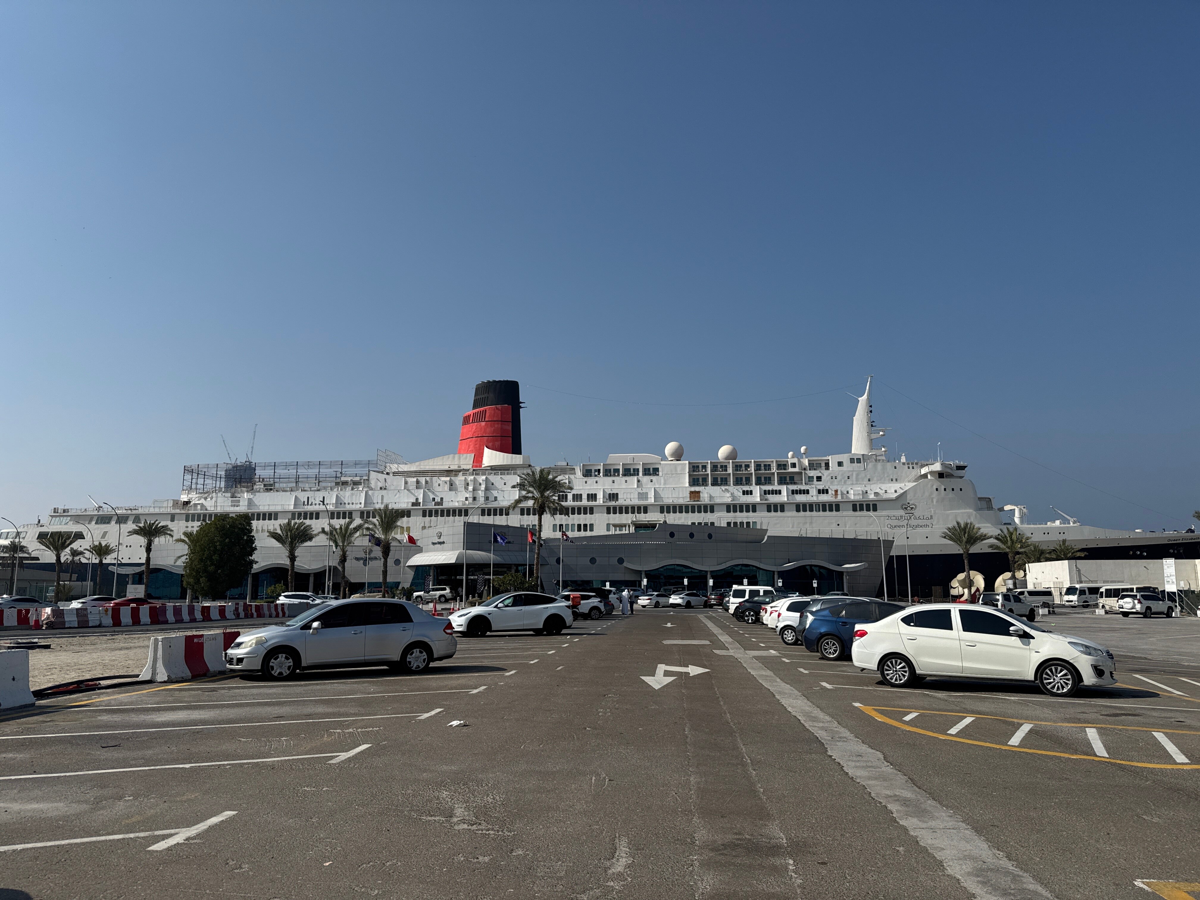 Фото Queen Elizabeth 2