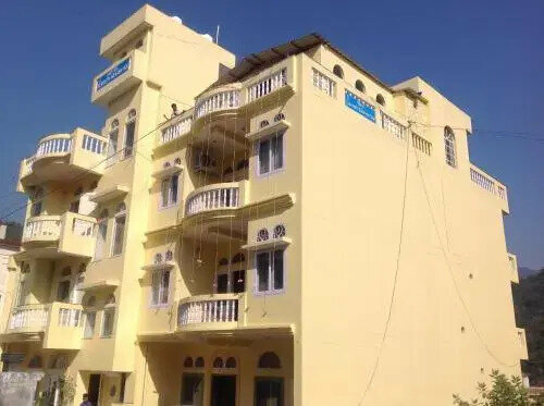 Гостиница Seventh Heaven Inn в Ришикеше