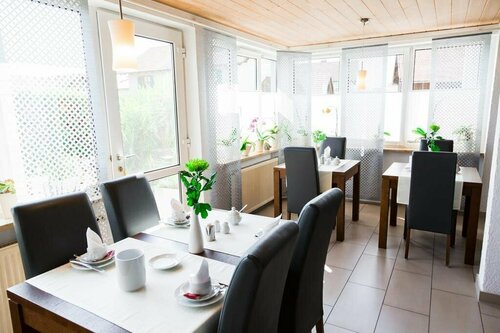 Гостиница Hotel Palko Garni в Дингольфинге