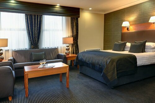 Гостиница Best Western Garfield House Hotel в Киркинтиллохе