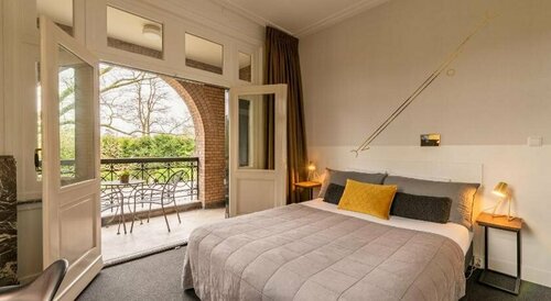 Гостиница Boutique Hotel Het Scheepshuys в Остерхауте