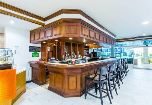 Гостиница Radisson Hotel Trinidad в Порт-оф-Спейн