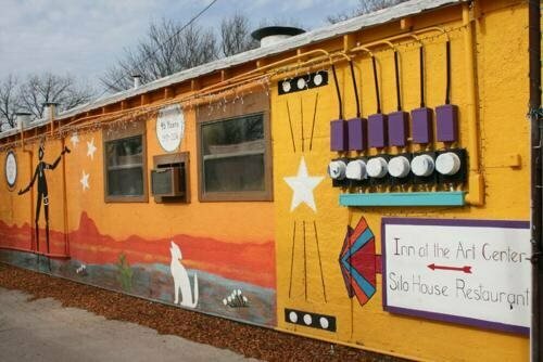 Гостиница Inn at the Art Center в Сан Анджело