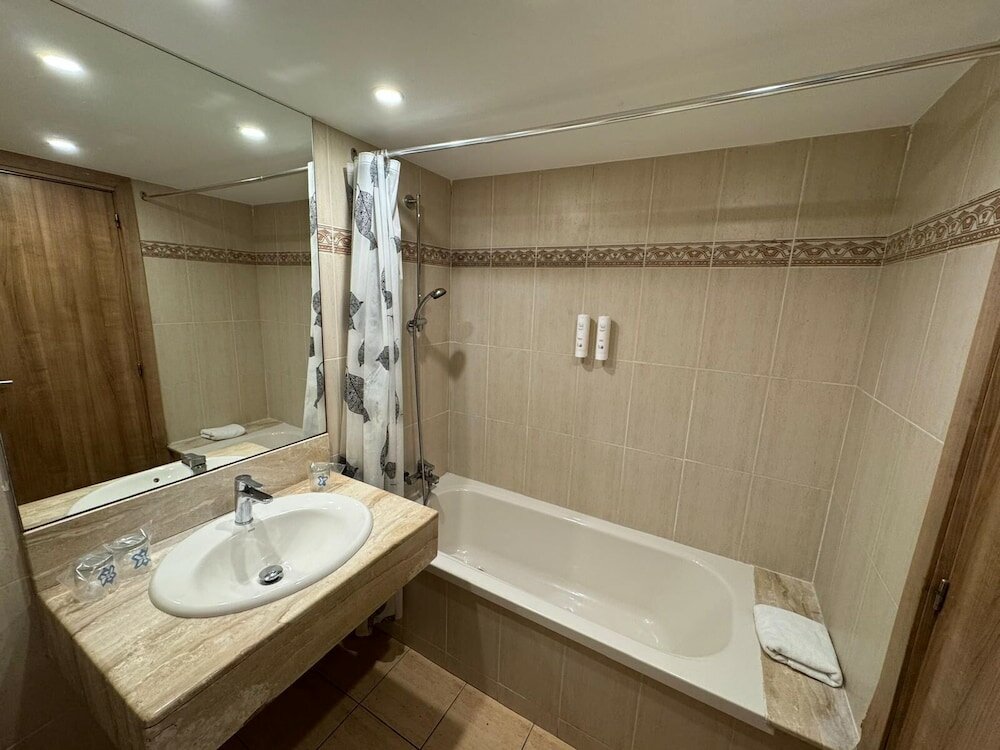 Фото Canal Olimpic Hotel