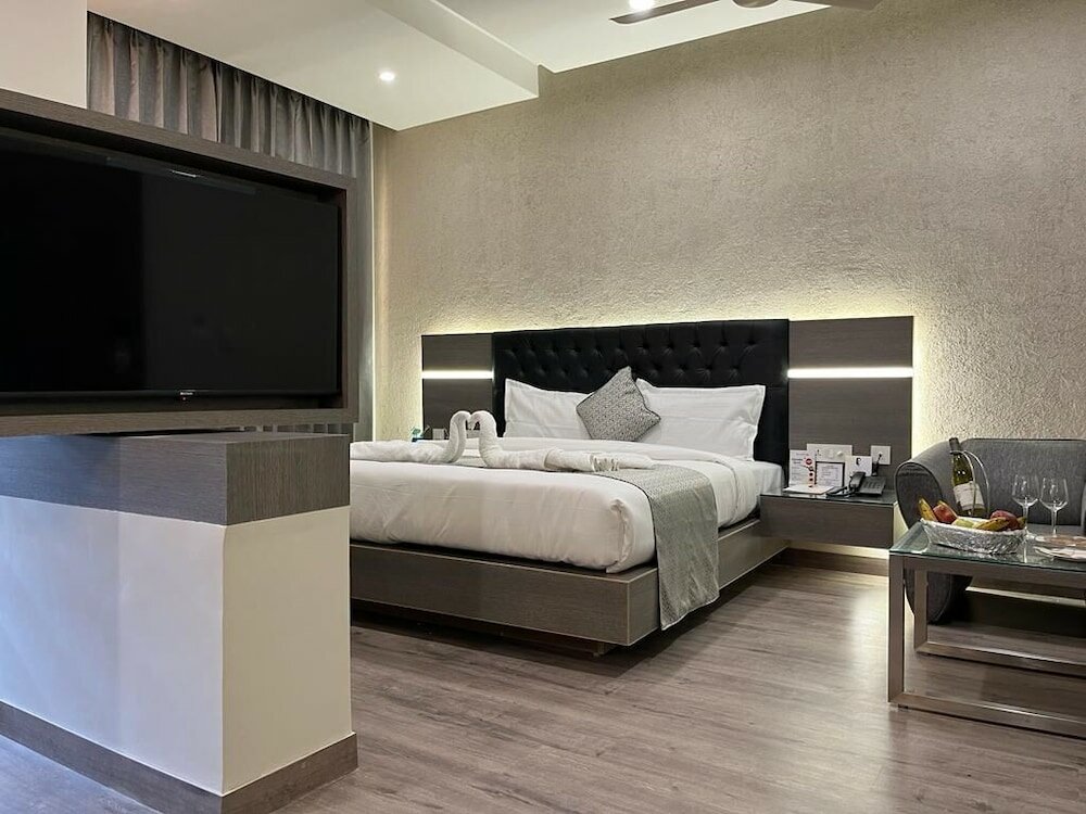 Фото Hotel Residency