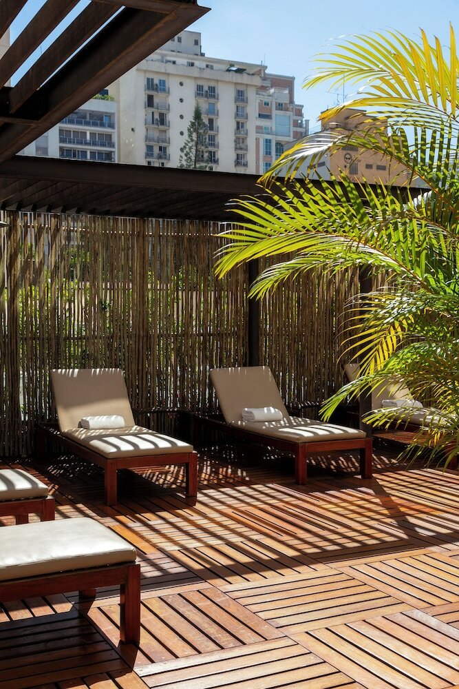 Фото Hotel Emiliano