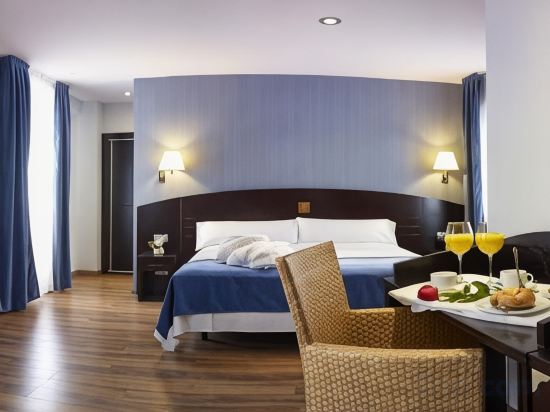 Фото Hotel 40 Nudos