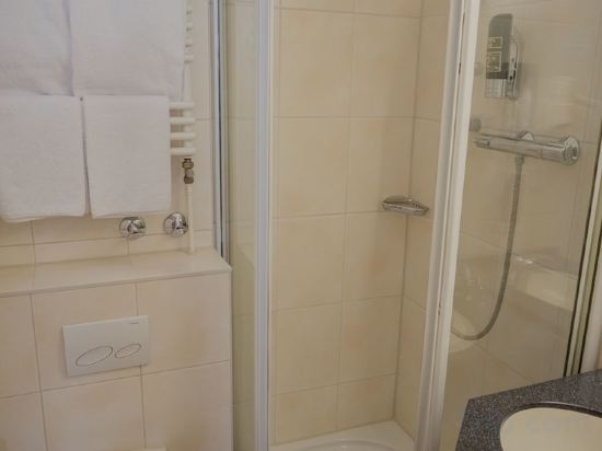 Фото Hotel Lumen am Hauptbahnhof