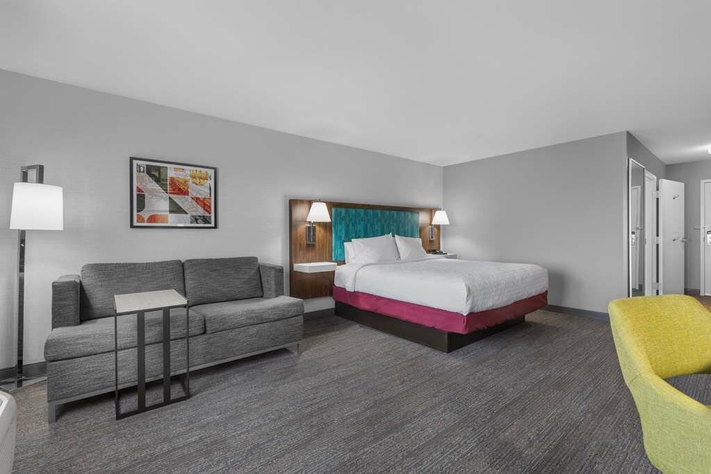 Фото Hampton Inn Pendleton
