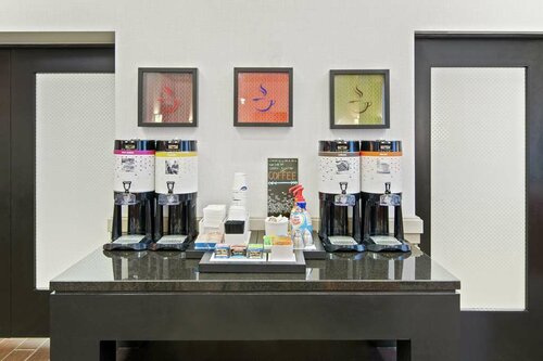 Гостиница Hampton Inn & Suites Spokane Valley в Спокан-Вэлли