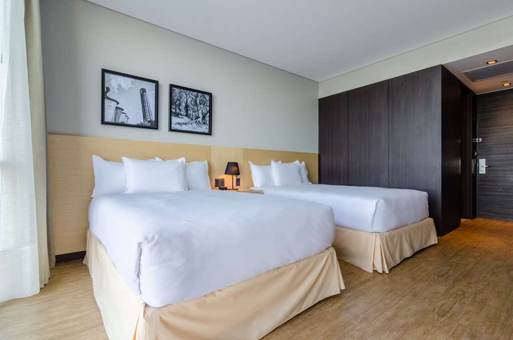 Фото Hampton by Hilton Montevideo Carrasco