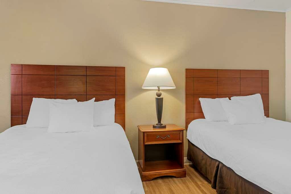 Фото Best Western Plus Augusta Civic Center Inn