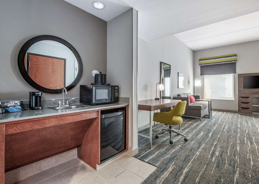 Фото Hampton Inn & Suites-Dallas Allen