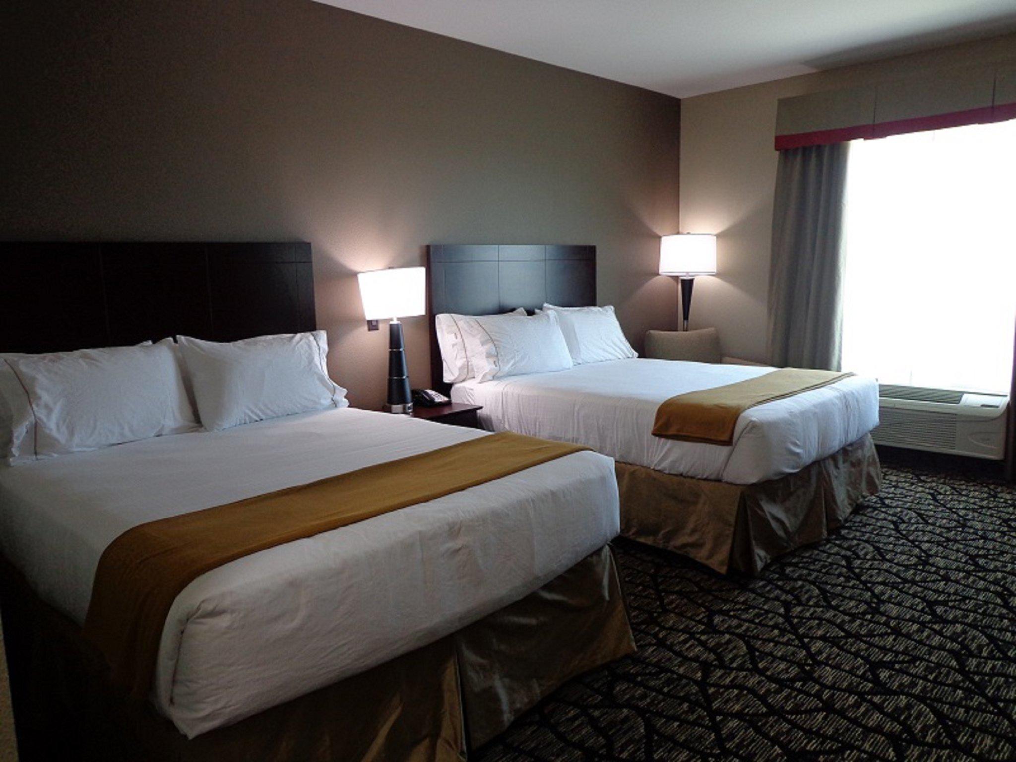 Фото Holiday Inn Express Hotel & Suites Lubbock South, an Ihg Hotel