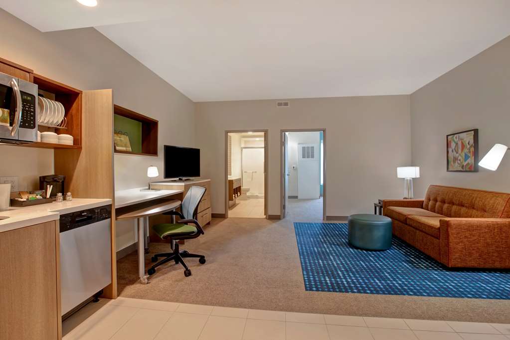 Фото Home2 Suites by Hilton Charlotte Northlake