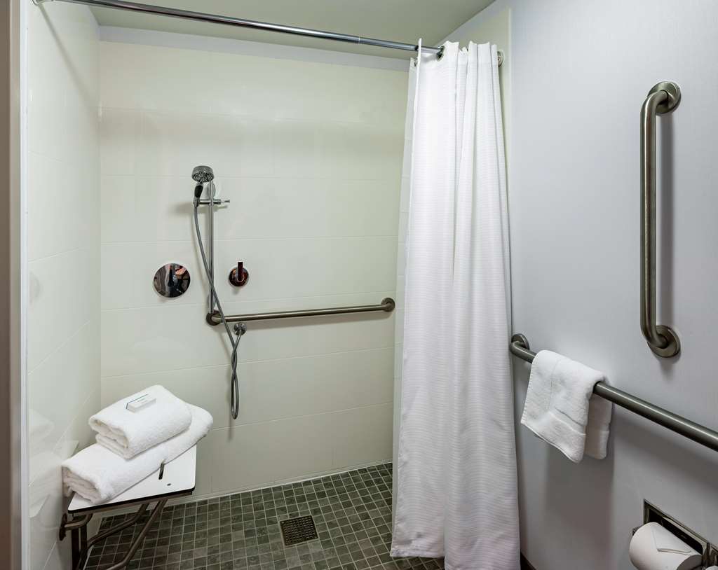 Фото Hilton Garden Inn Omaha Downtown/Old Market Area