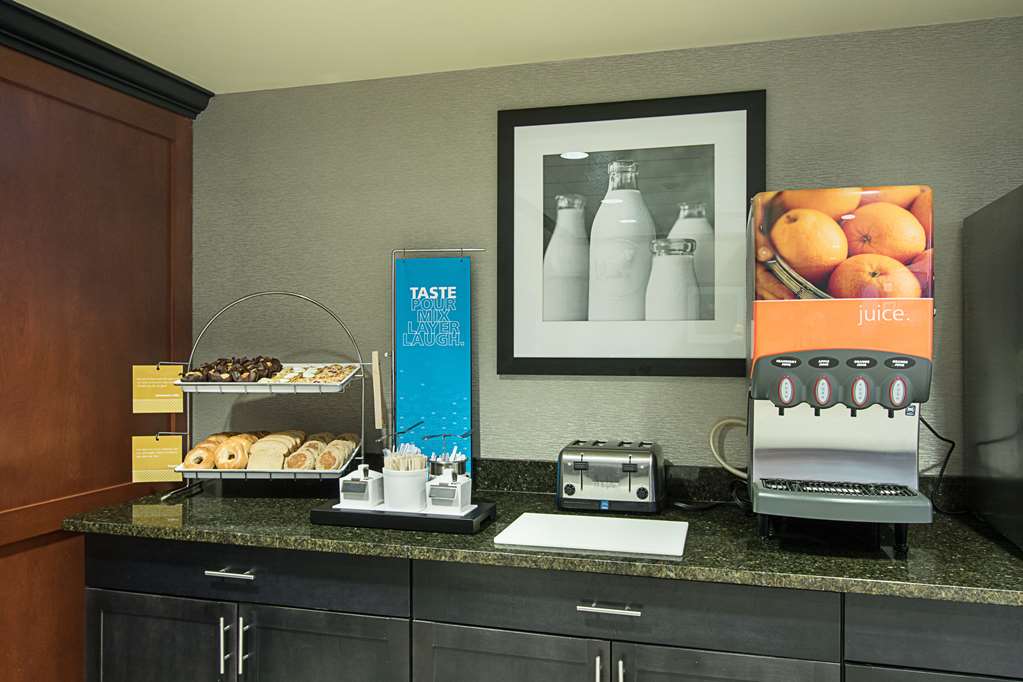 Фото Hampton Inn & Suites Indianapolis/Brownsburg
